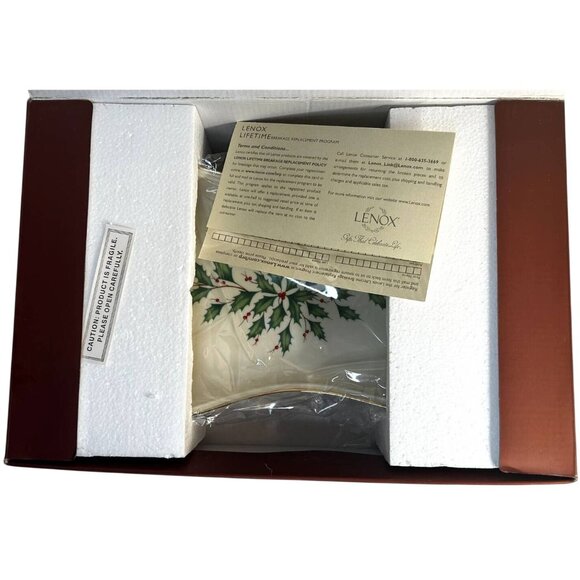 Lenox Holiday Canapé Plate Ivory & Gold Trim 11" Holly & Berry Design Gift Boxed - Picture 5 of 11